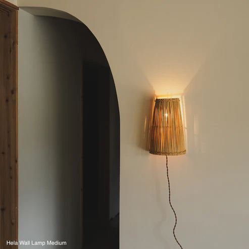 Hela Wall Lamp