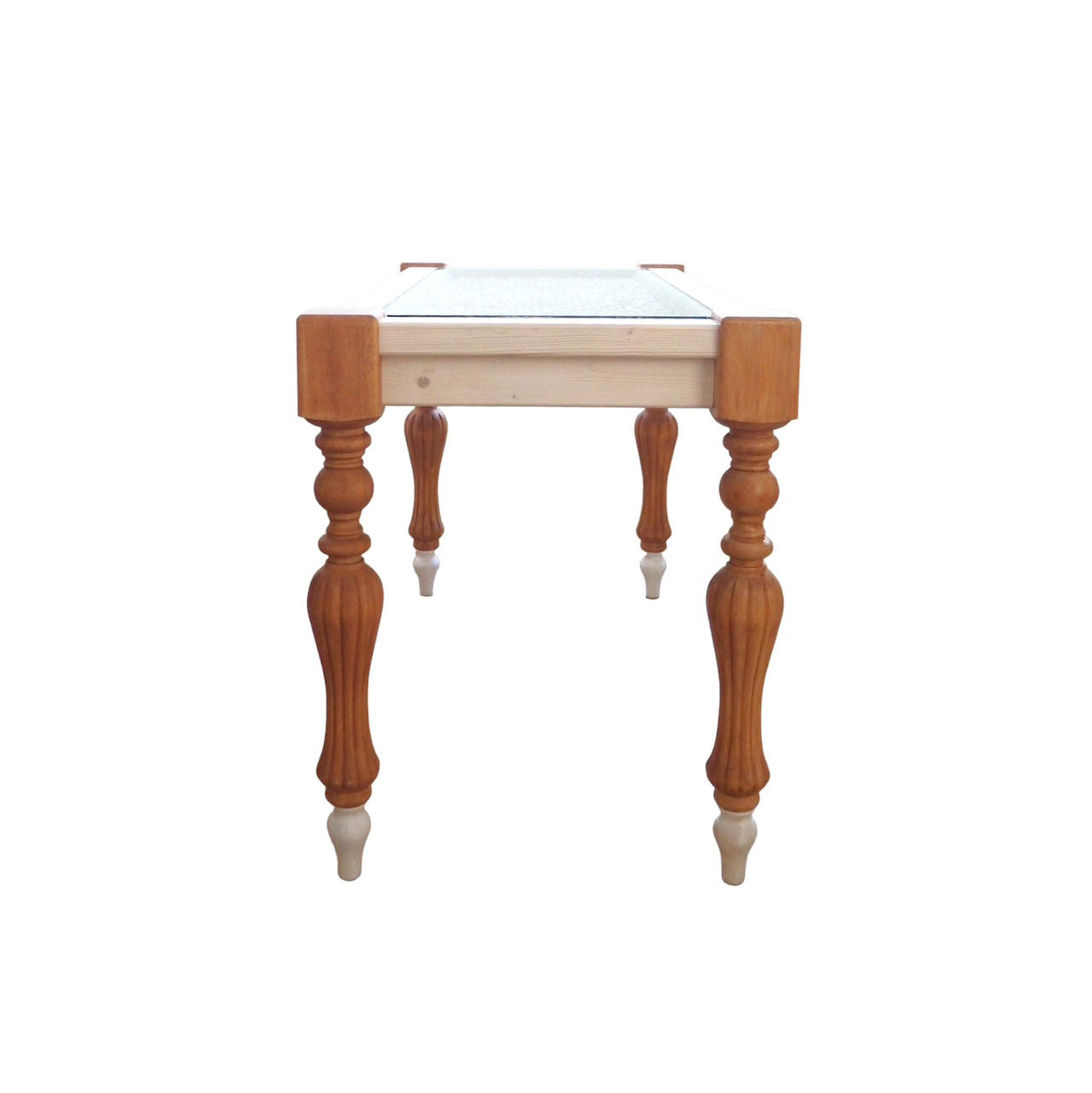 O.C living Macrame Table